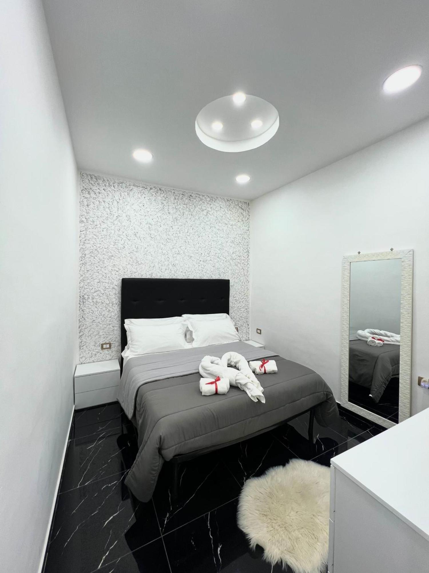Luxury Home Catacombe Napoli Bagian luar foto